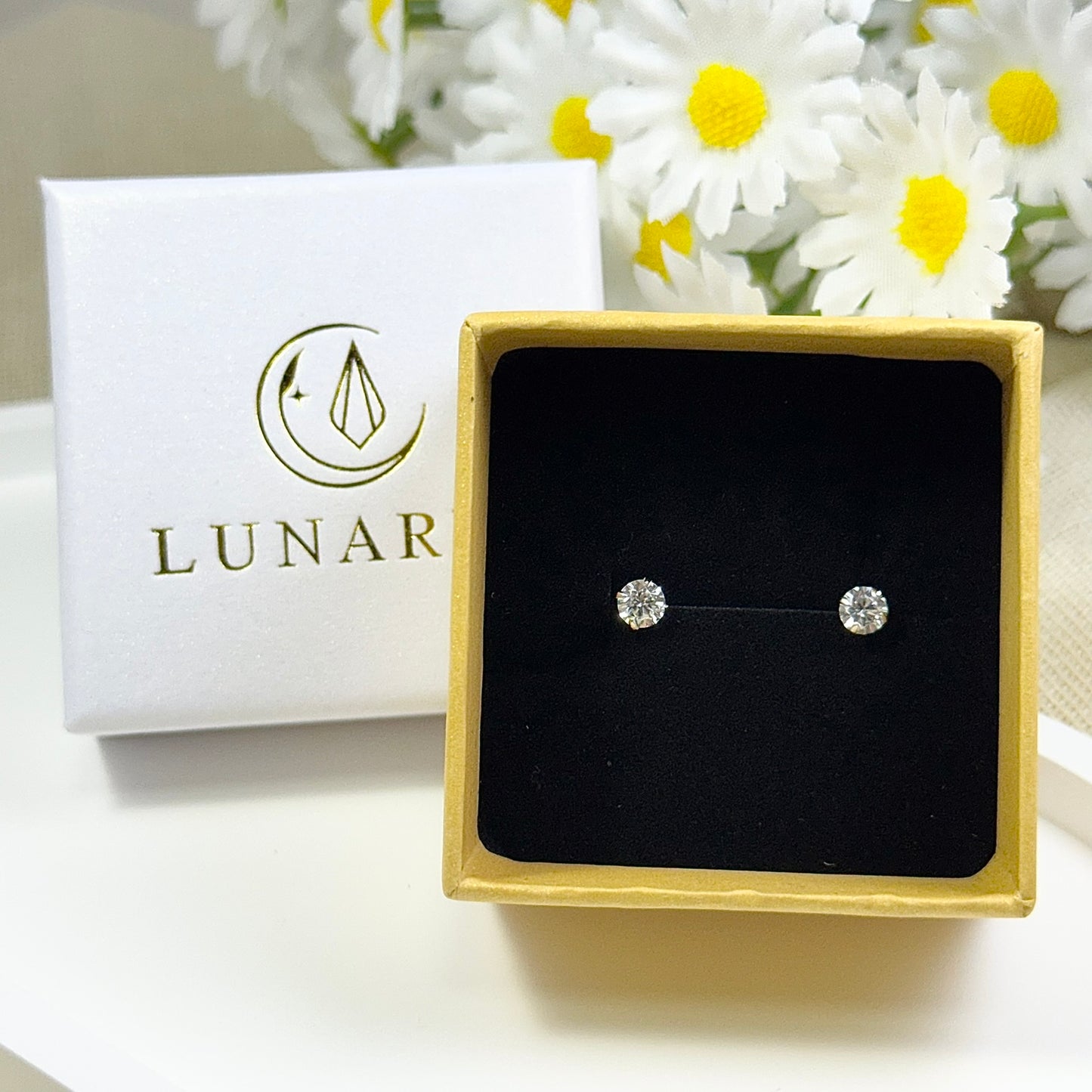 999 Silver Stud Zircon Earrings